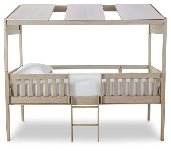 Wrenalyn  Loft Bed