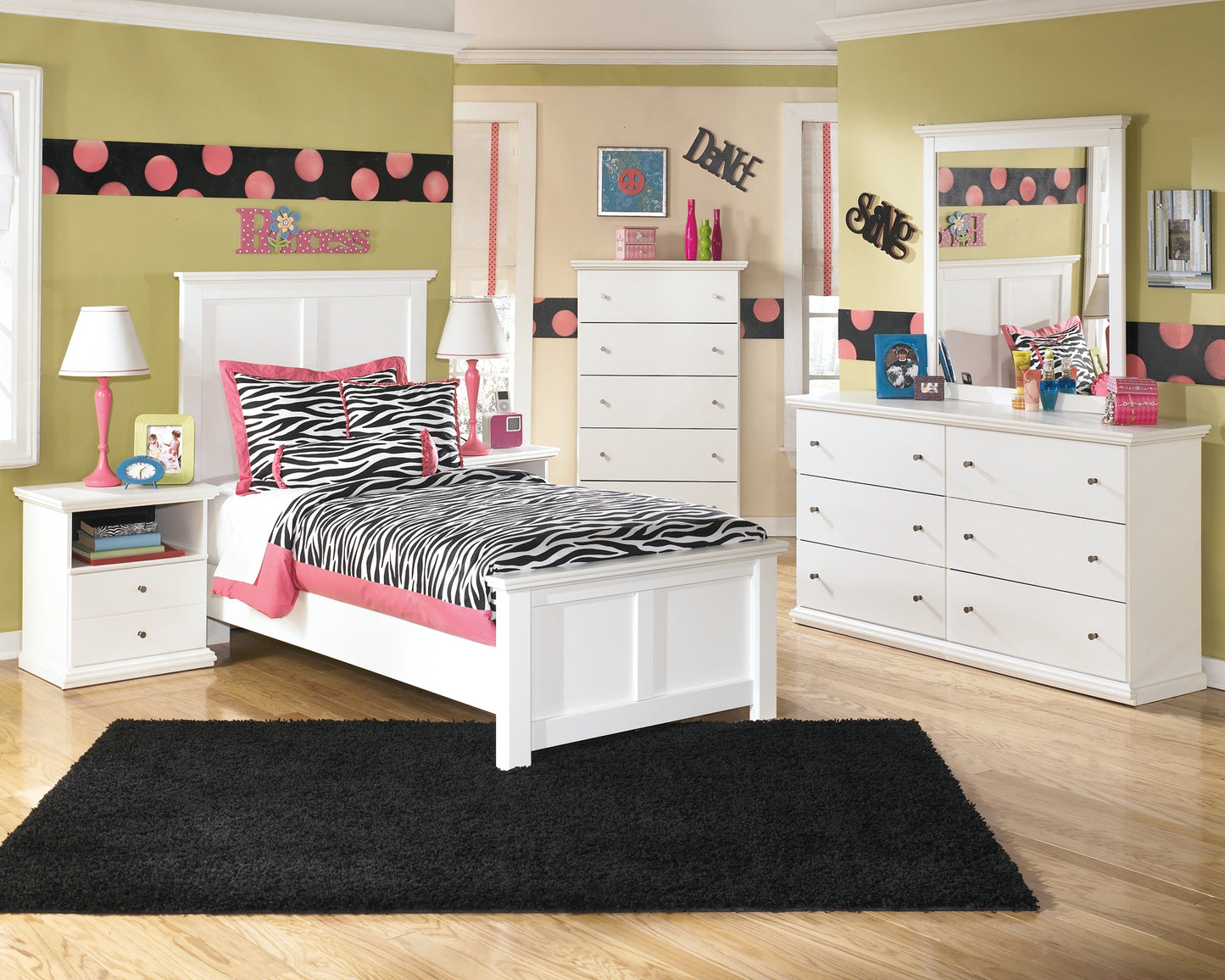 Bostwick Shoals  Panel Bed With Mirrored Dresser, Chest And Nightstand