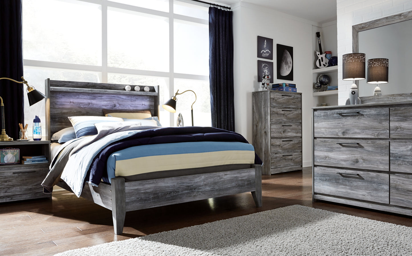 Baystorm  Panel Bed With Dresser