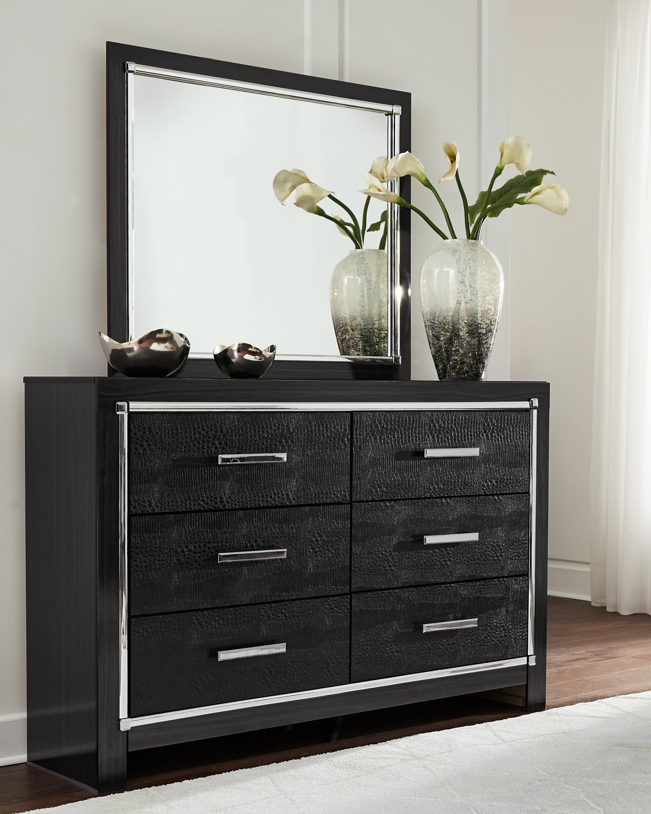 Kaydell  Upholstered Panel Storage Bed With Mirrored Dresser, Chest And Nightstand