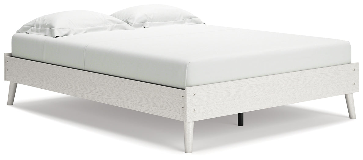 Aprilyn  Platform Bed With Dresser And Chest